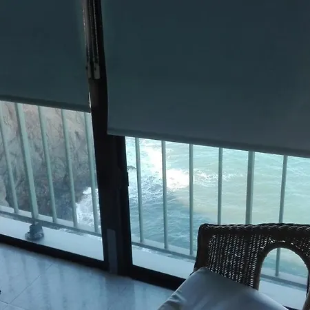 With Sea View And Pool *